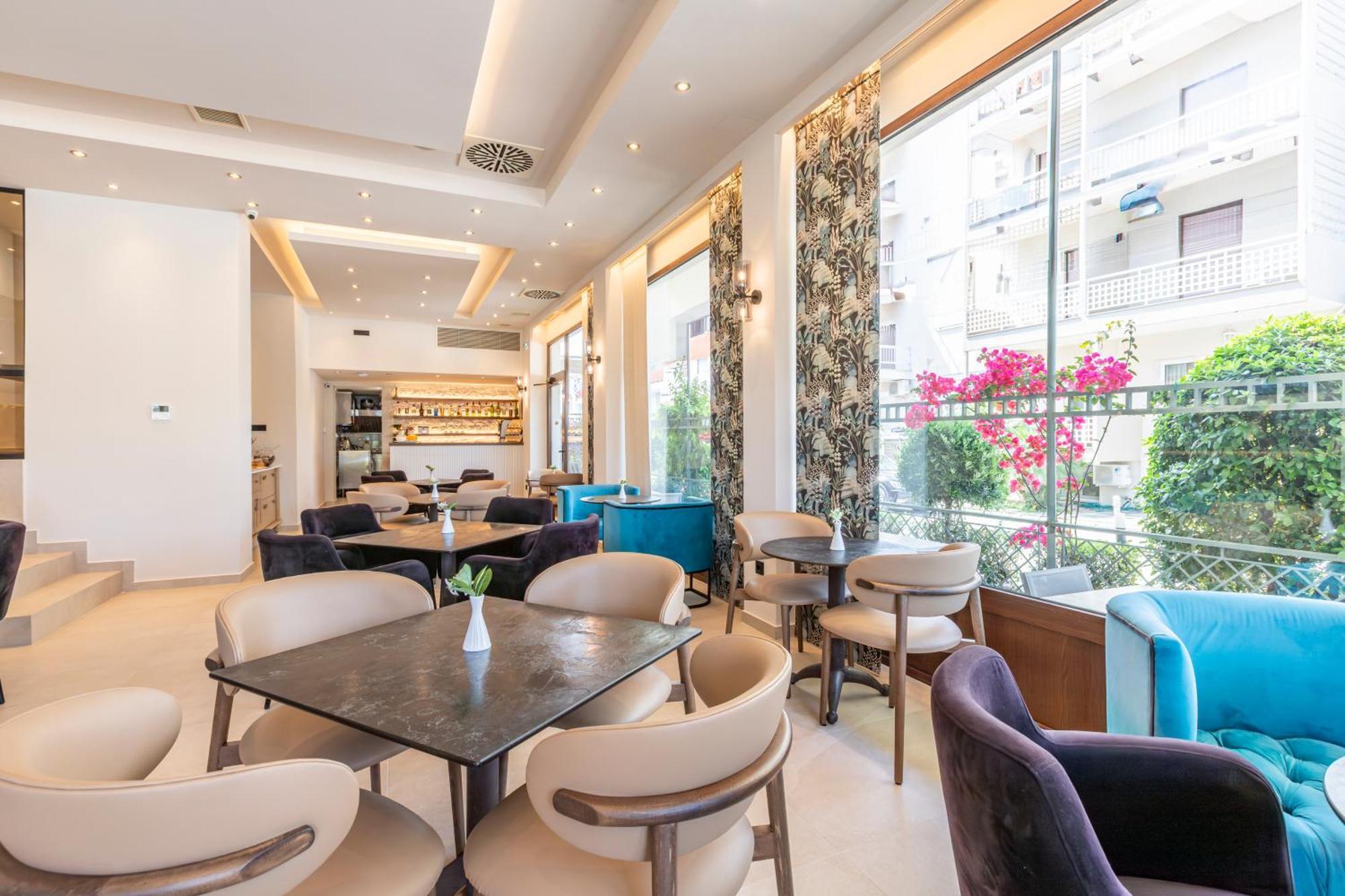 Sokratis Otel 2*